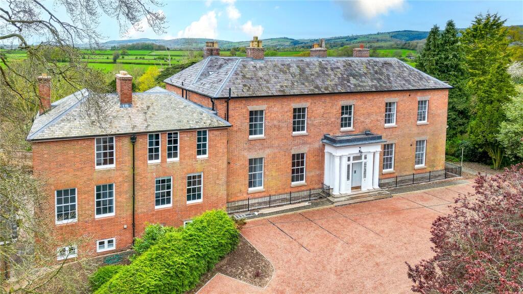 Ashford Carbonel, Ludlow