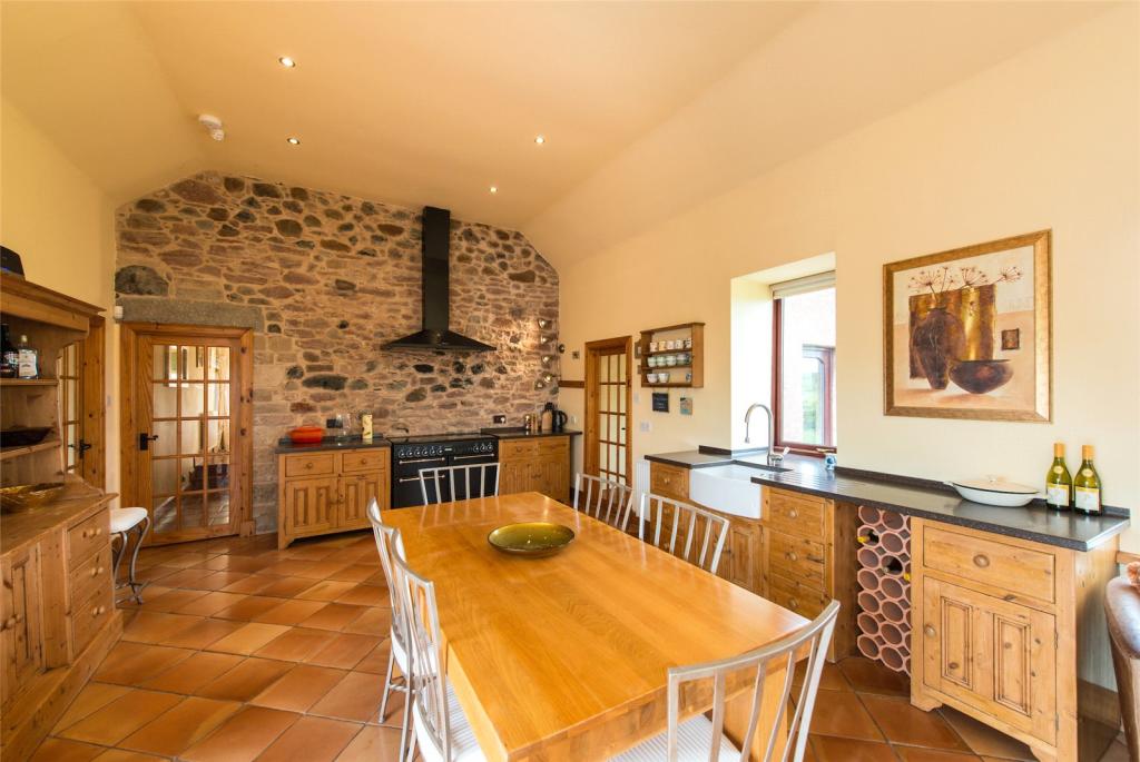 Liv/Din/Kitchen
