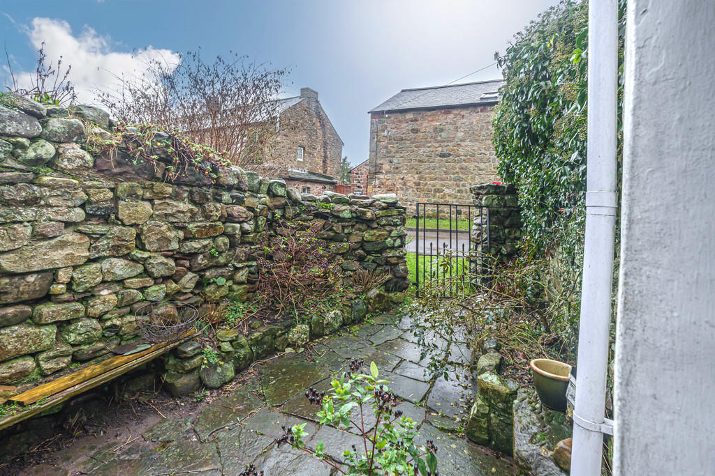 Side Garden