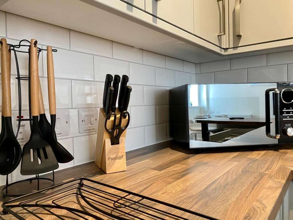 upload_whatsapp_image_2021_05_19_at_11_25_31_1_...