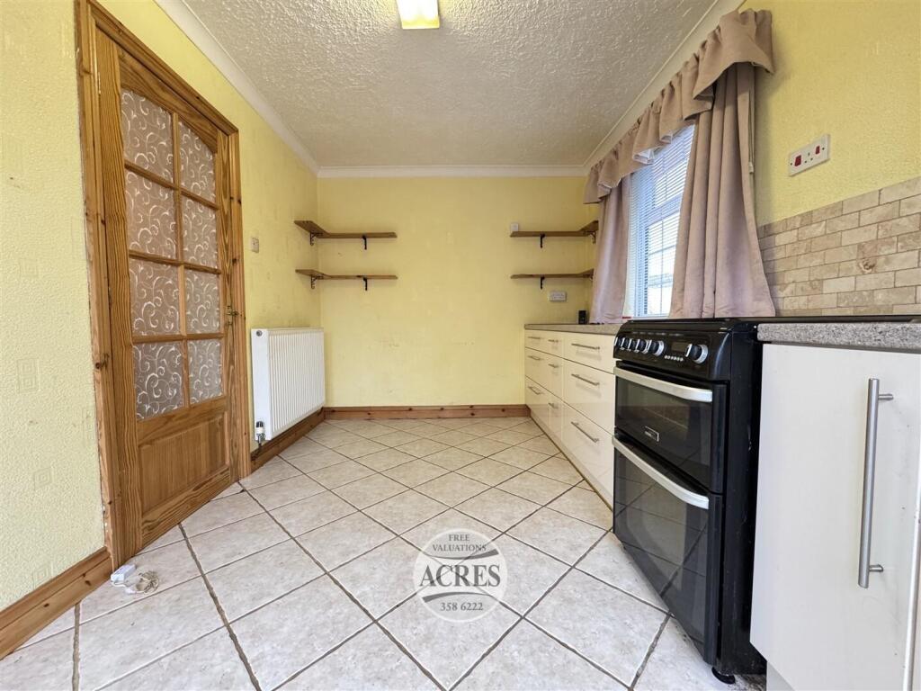 IMG_8932 (Large).jpg