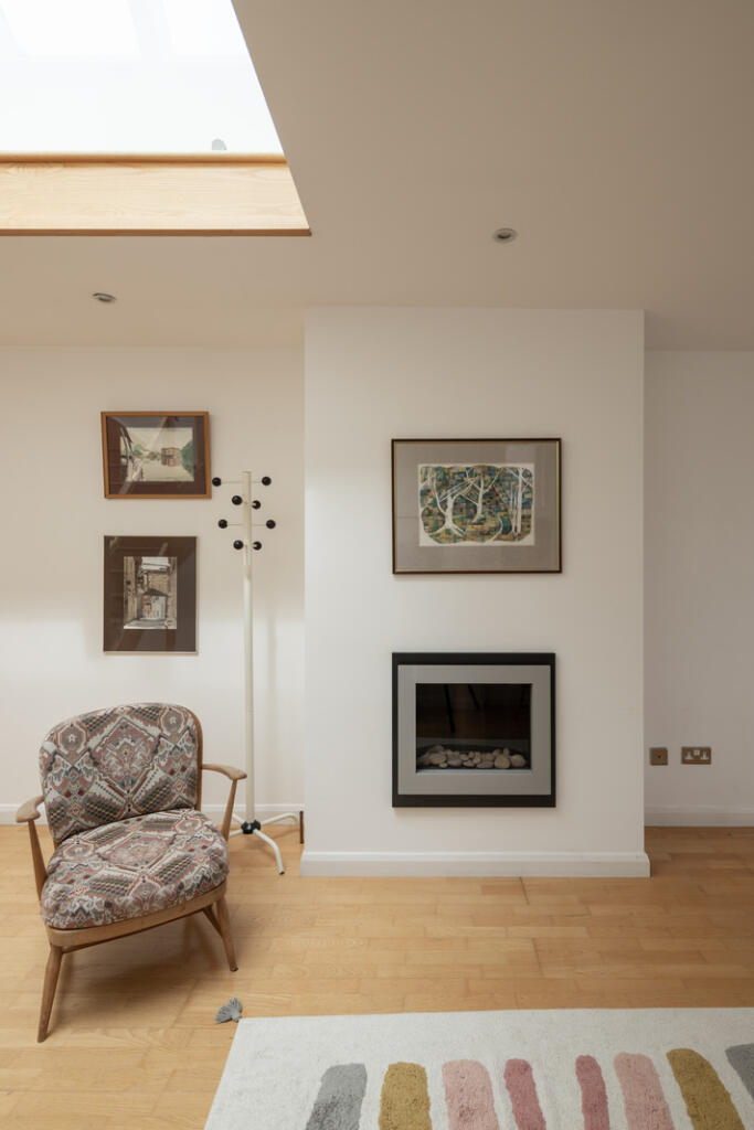 288506 - TMH_2_THE_OLD_PARISH_HALL_LENHAM_ME17_...