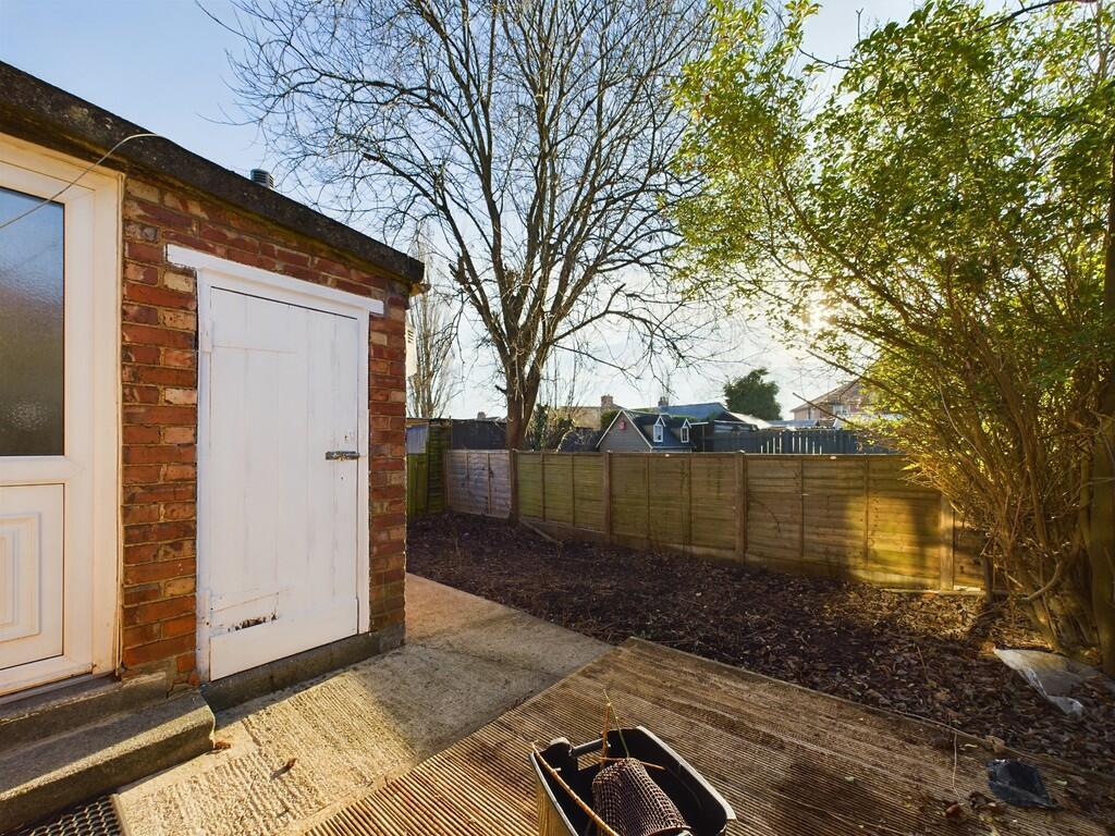 CAM01835G0-PR0137...