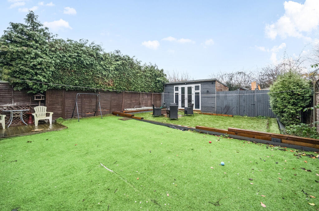 1383680-12-692da8...