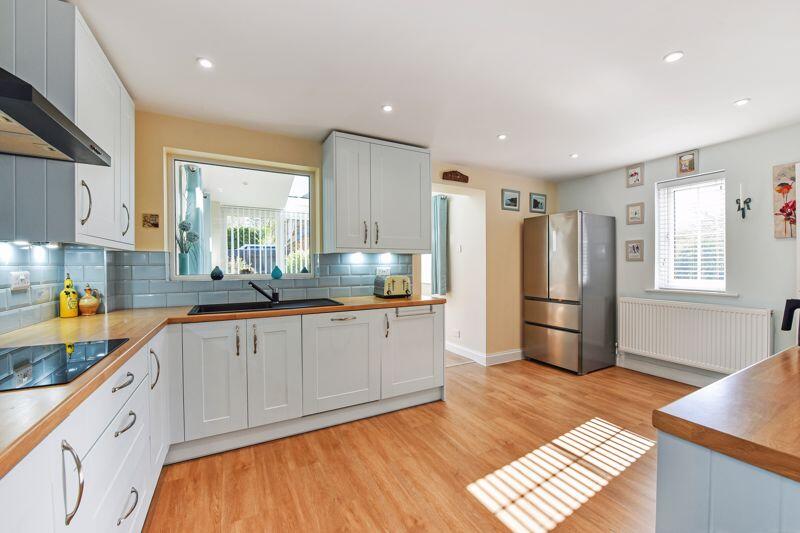 Re-fitted kitchen 