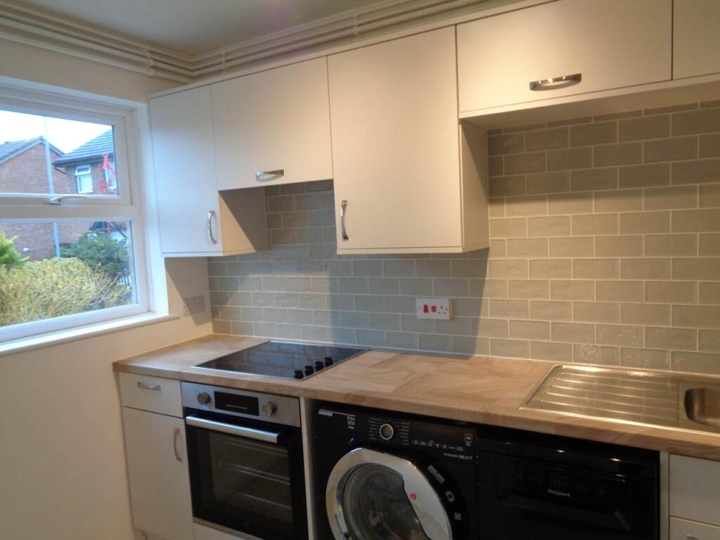 Little Meadow 18 Kit