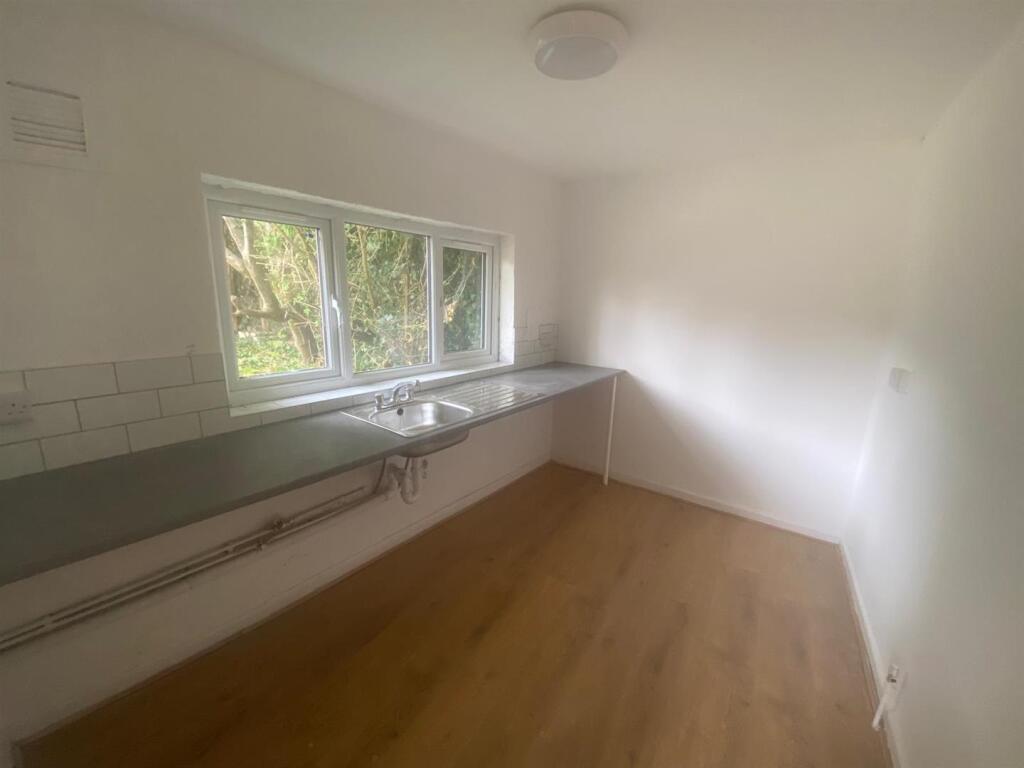 PHOTO-2025-08-27-10-14-00 3.jpg