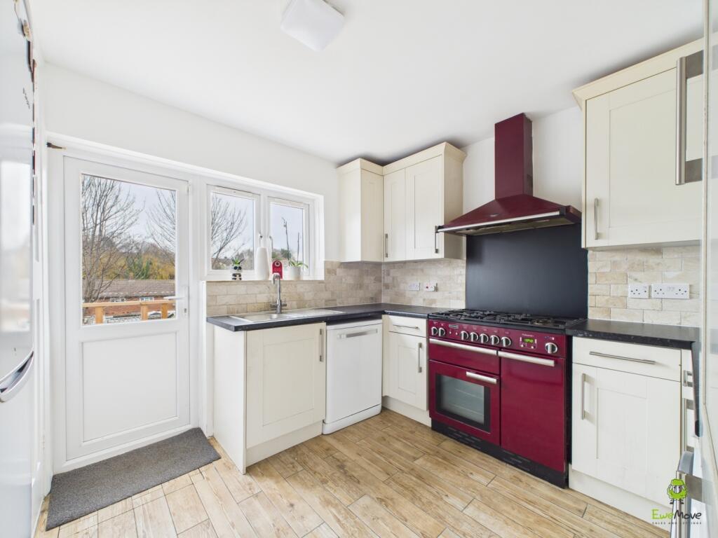  Presented by Kevin at EweMove Bexleyheath and Dar