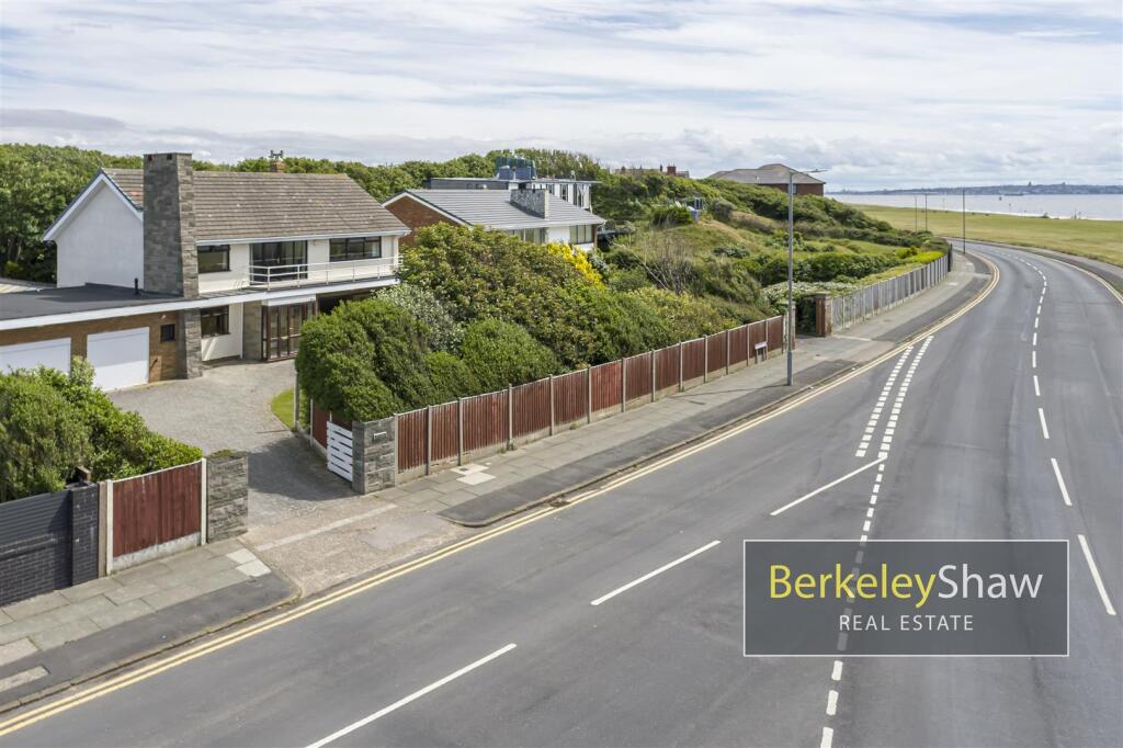 The Serpentine North