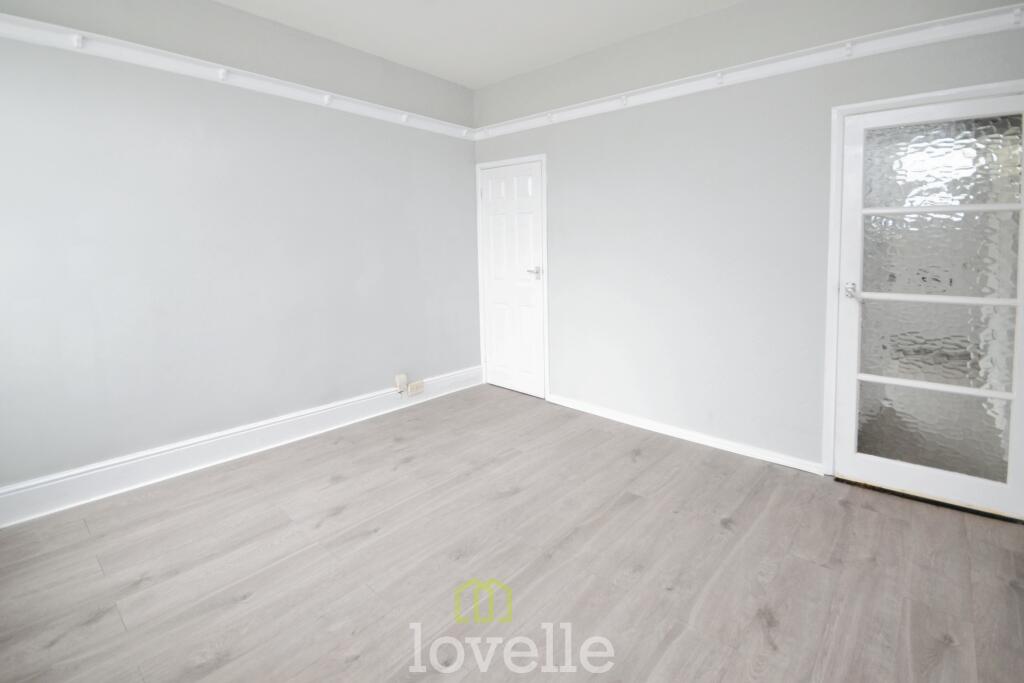 Whites Road, Cleethorpes, DN35