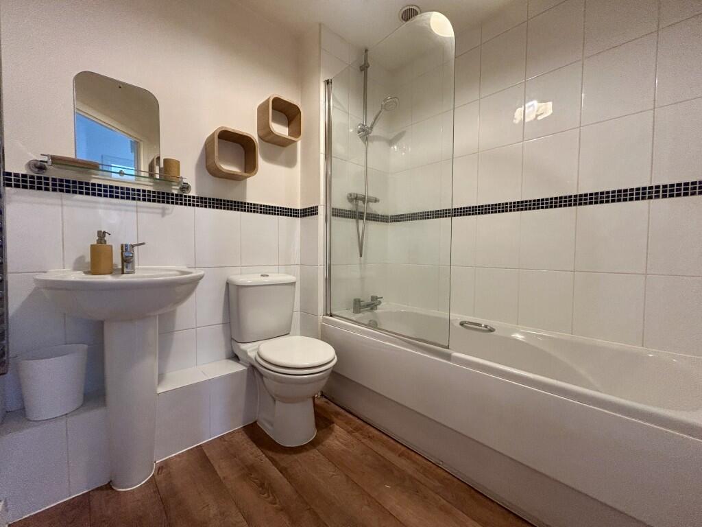 6  Medium  T202508131134.jpg