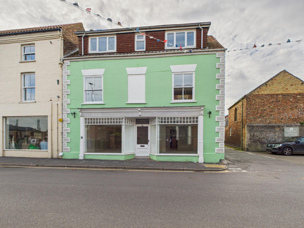 A One Bedroom Flat - To Rent