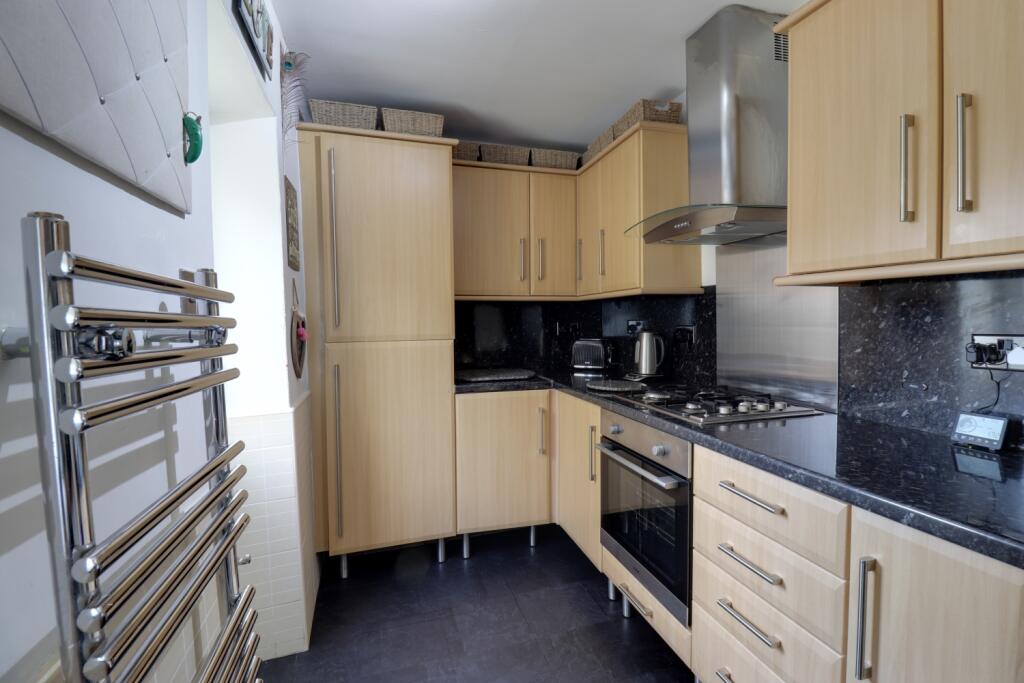 Kitchen 1