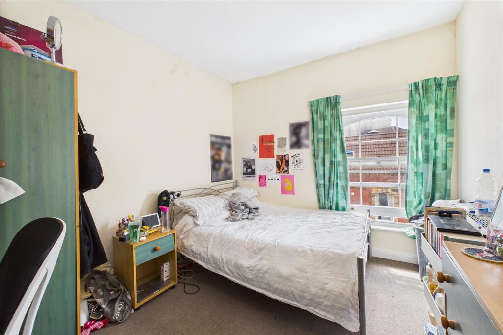 8 Cotham Hill, Cotham, Bristol BS6 6LF | Freehold 