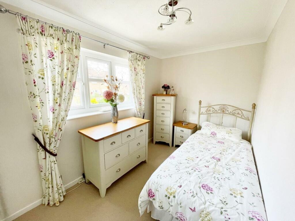 BEDROOM 3