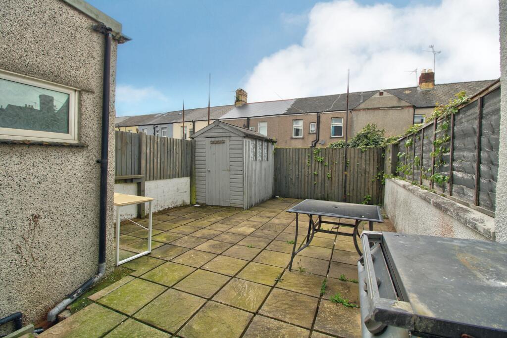 7DBF02A4-4865-488D-AC8A-5A3321571522