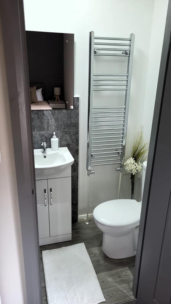 53GW_room 4 ensuite3