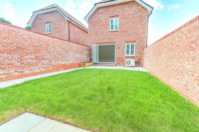 Garden View towards the property