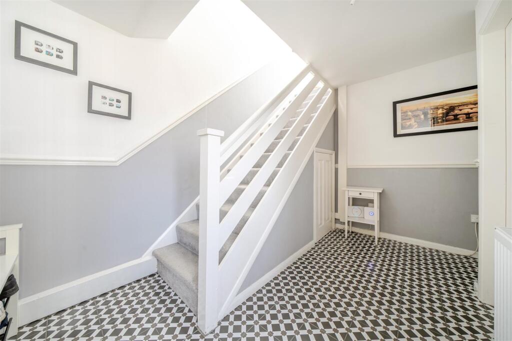 46 Beaumont Avenue, Ashby