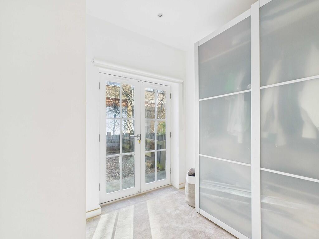 CAM03741G0-PR0066...