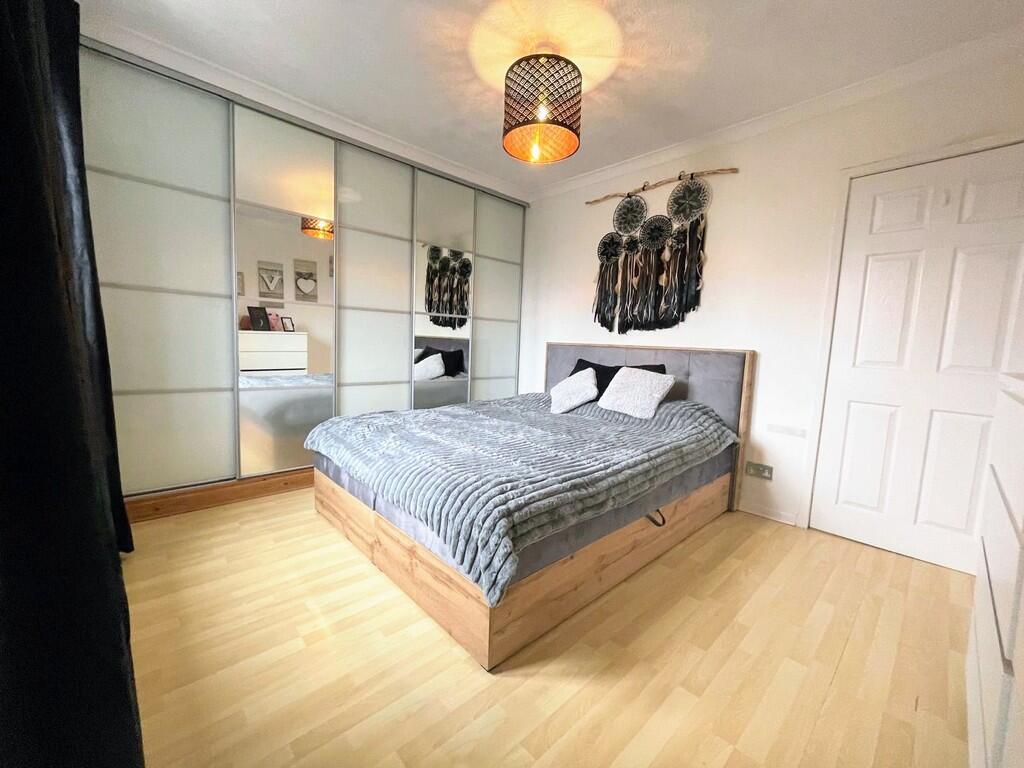 IMG-20250303-WA00...