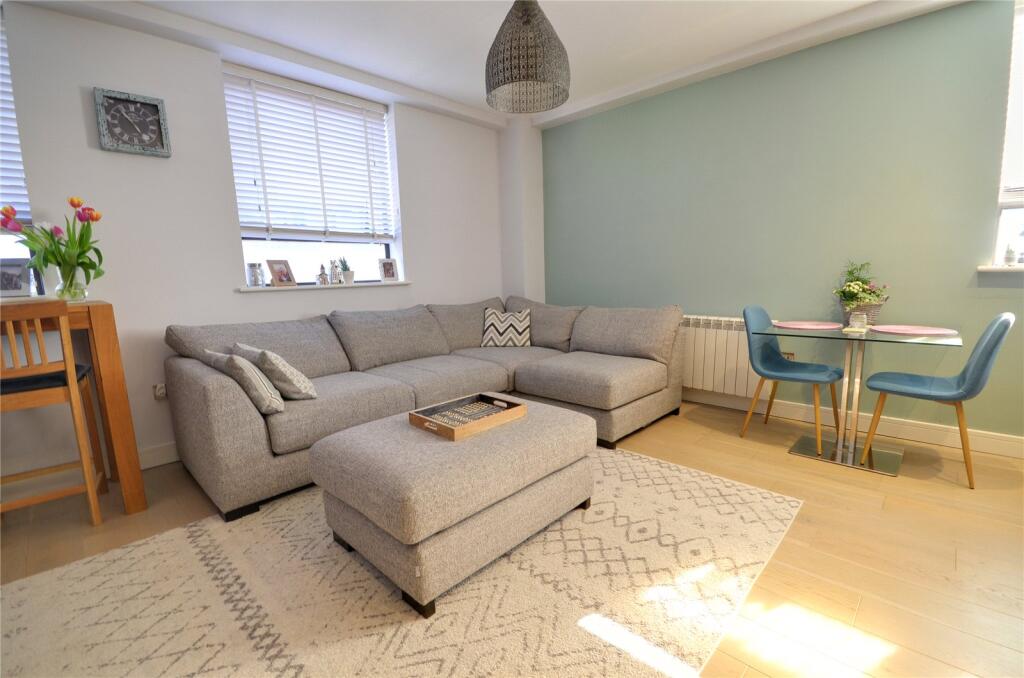 Lounge/Diner/Kitchen