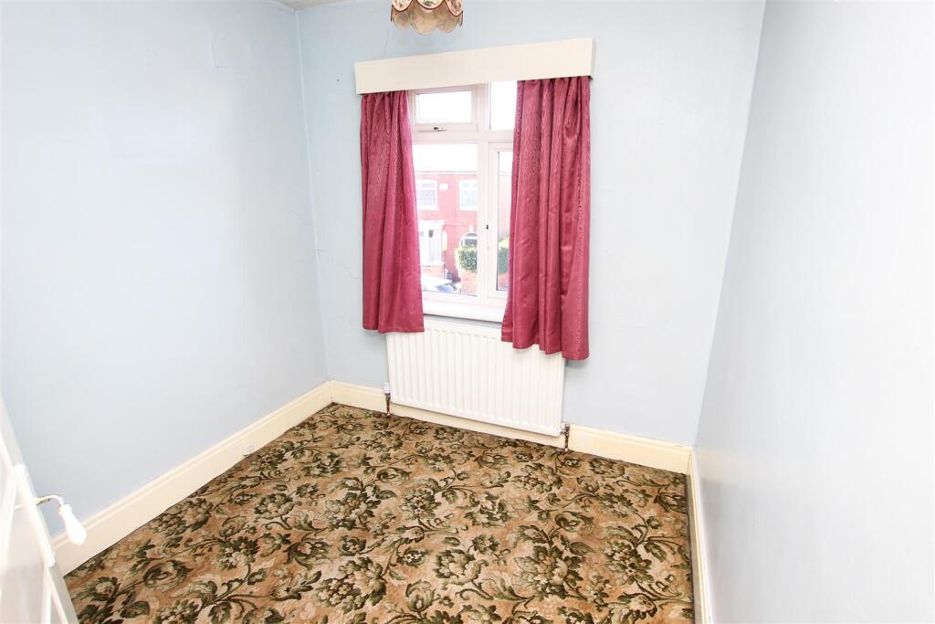 BEDROOM 3