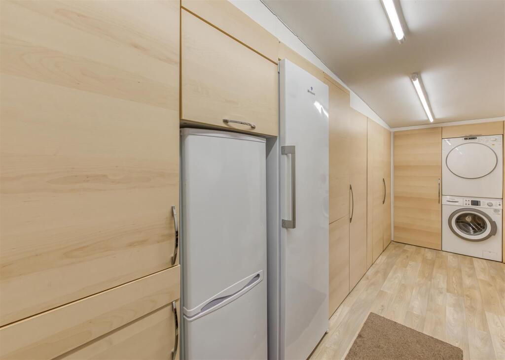 2 Glendale Drive-Utility (2).jpg