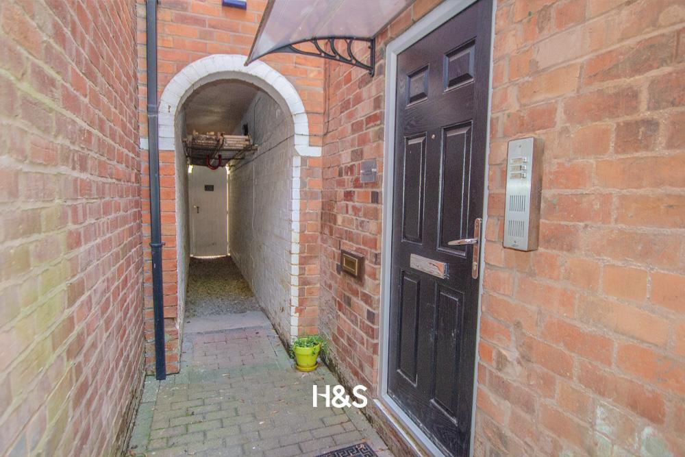 Stanmore road entrance.jpg