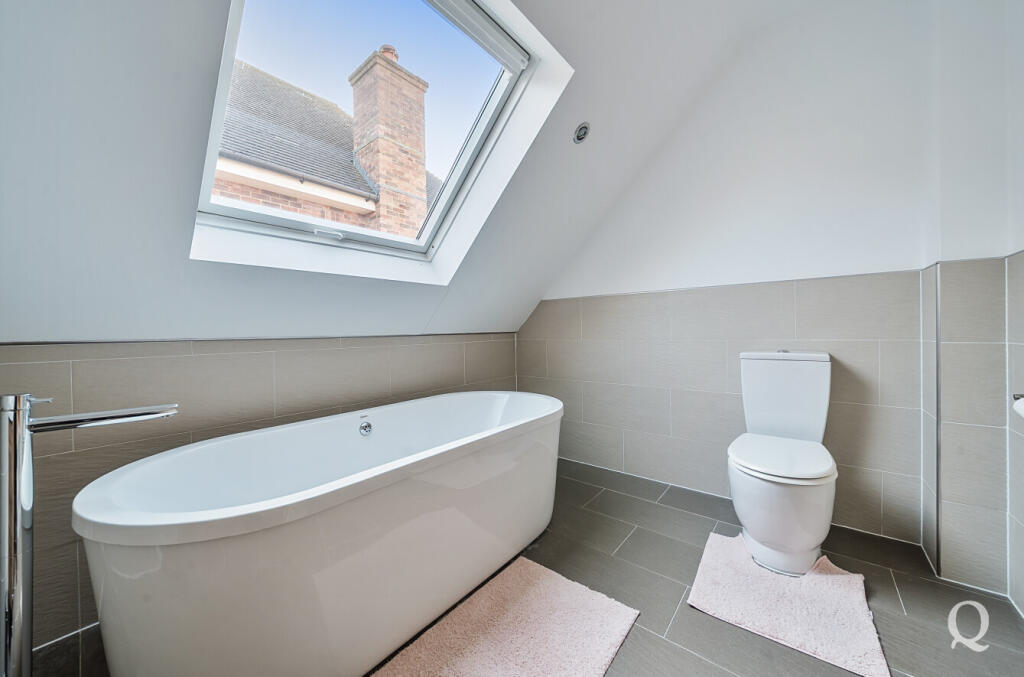 dee788c4-a438-4e6...