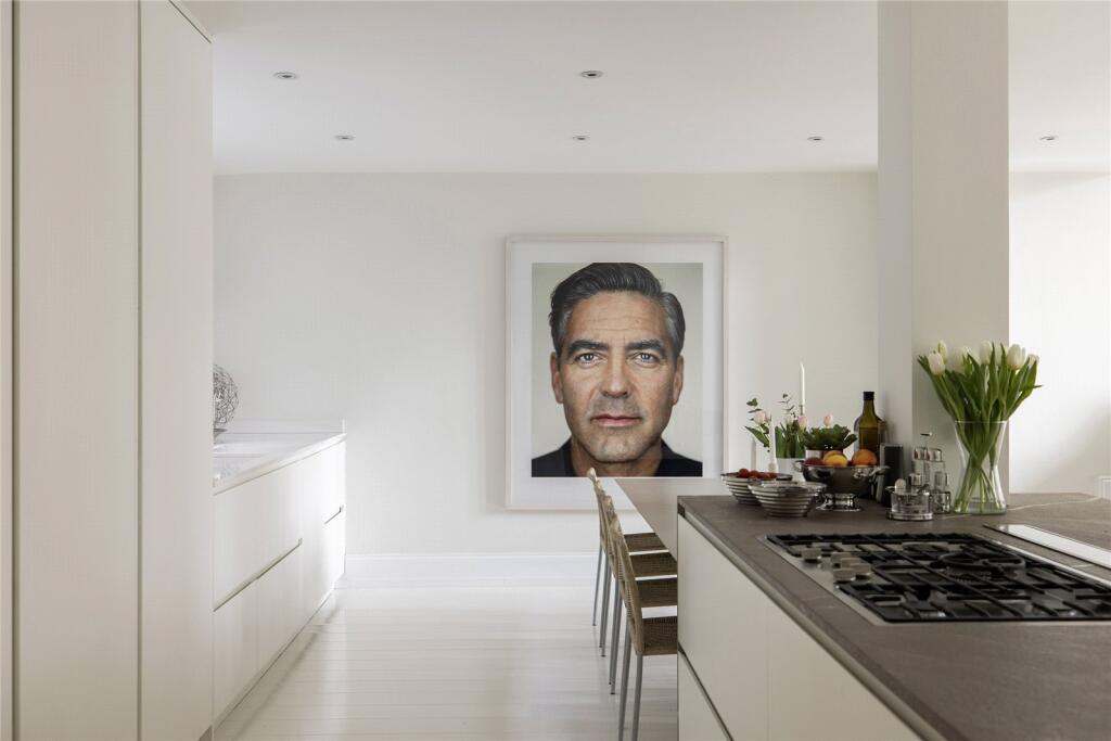 Picture No. 03