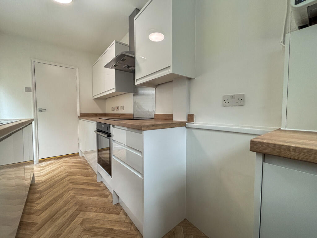 Kitchen (4)