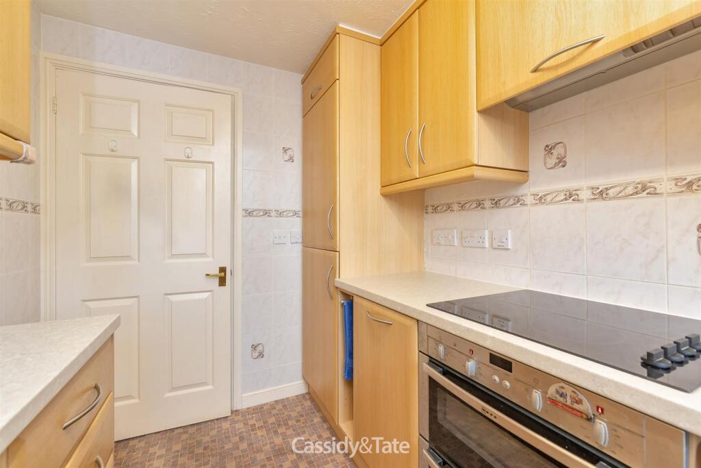 55 Harvest Court_10.jpg