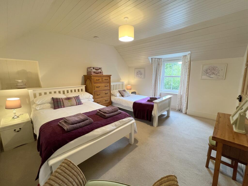 Bedroom 2 2
