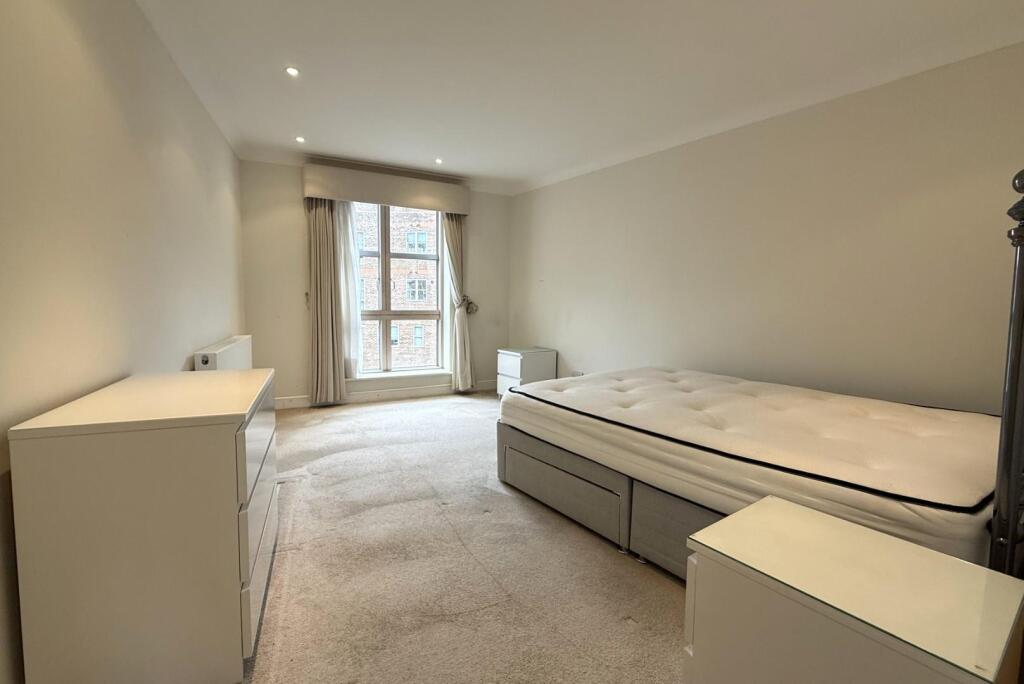 Bedroom.jpg