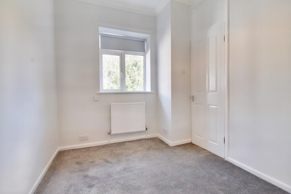 4.BEDROOM.jpg