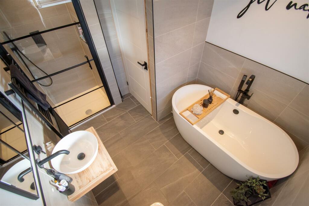 Photo 21-11-2024, 13 39 28.jpg