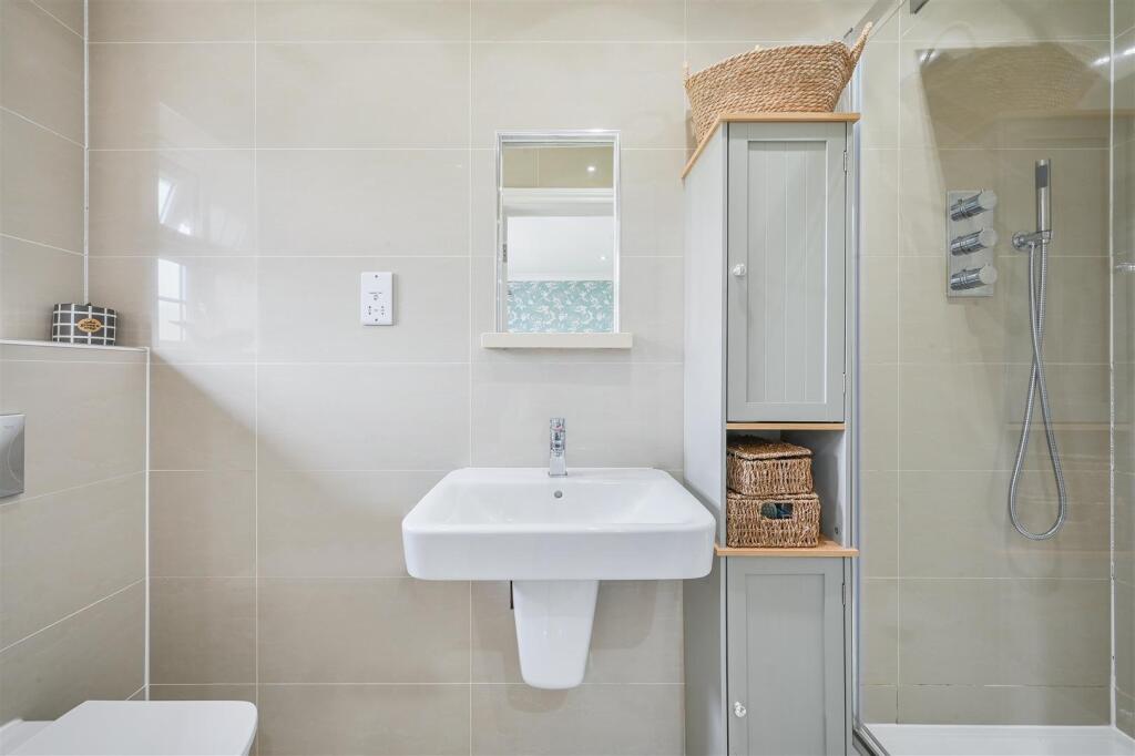 NORTH VIEW CRESCENT,  (13).jpg