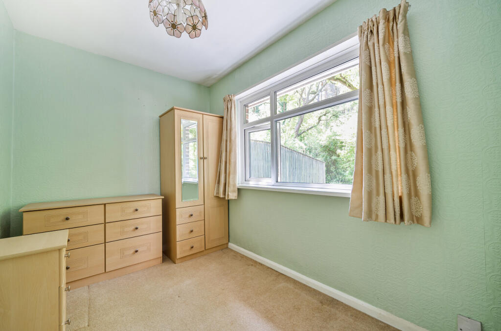 19-681e0b33b1865-...