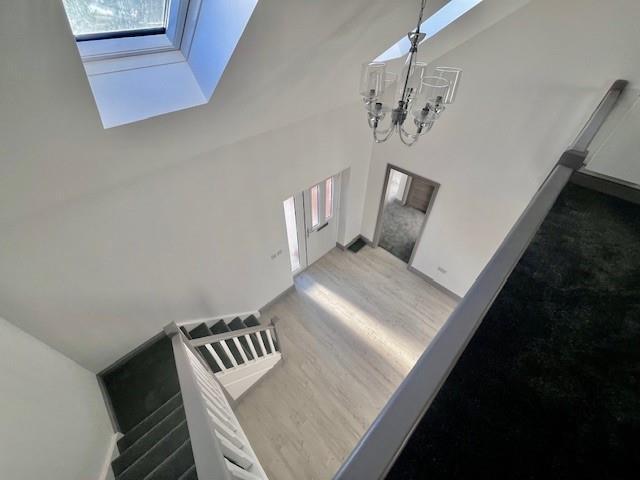 hallway.jpg