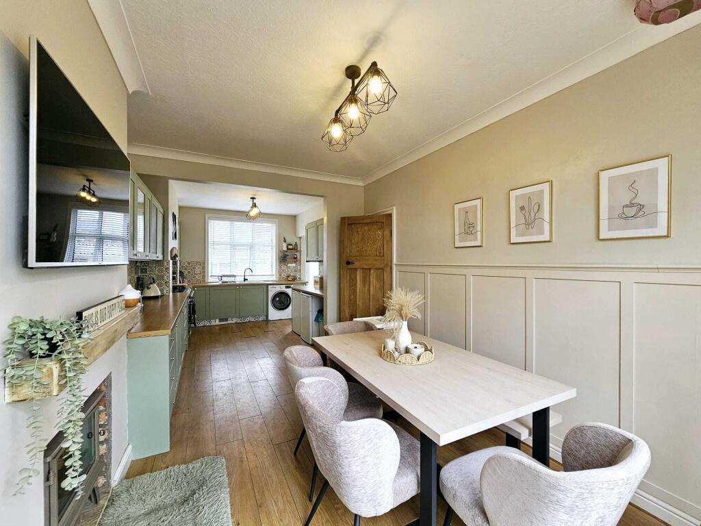 feec8da2-f4b3-4bc5-98cc-f6b0db2b03e9