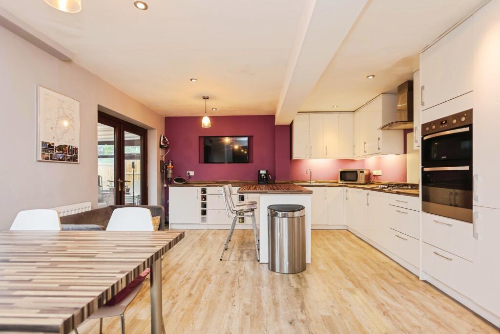 1mapleavenuemapleavenuepershorewr101nl-37