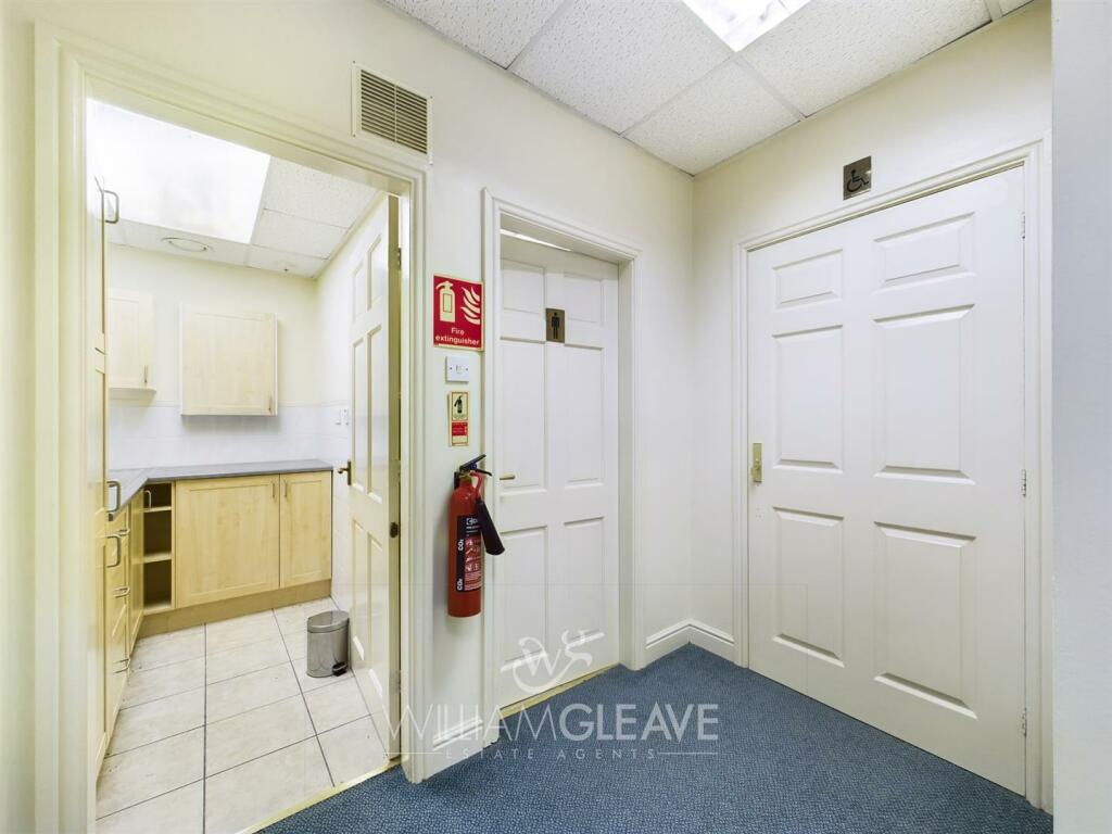 CAM01391G0-PR0081-ST