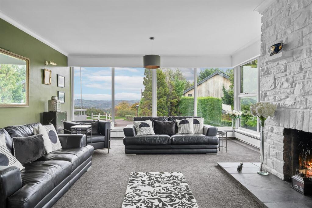 1 Parc Close-46.jpg