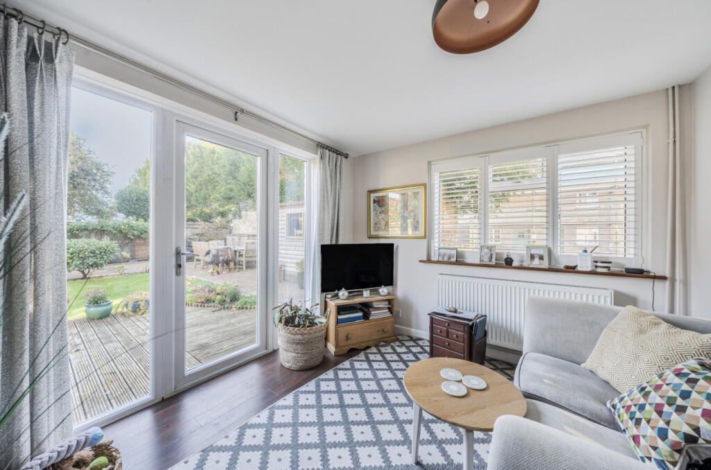 1360900-17-68daac...