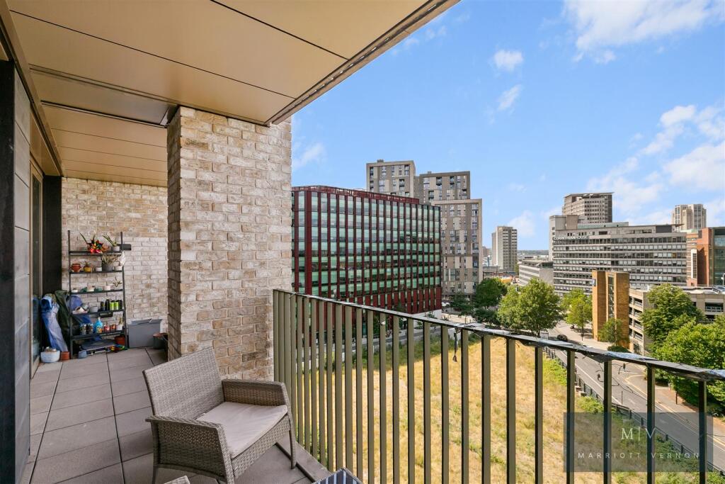 Flat 98, Vita Apartments MV-12.jpg