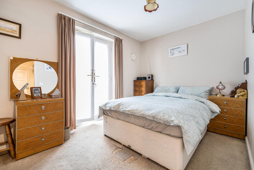 1330039-1-6882332...