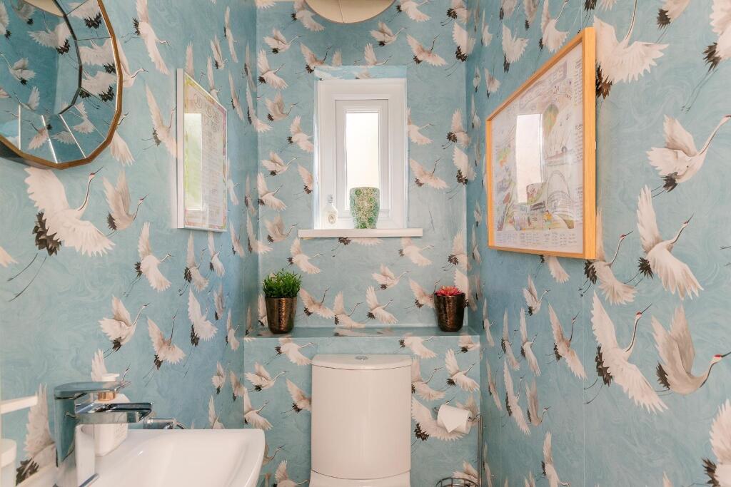6I1RSE - WC B.jpg