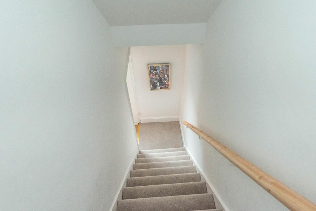 LANDING AND STAIRWELL