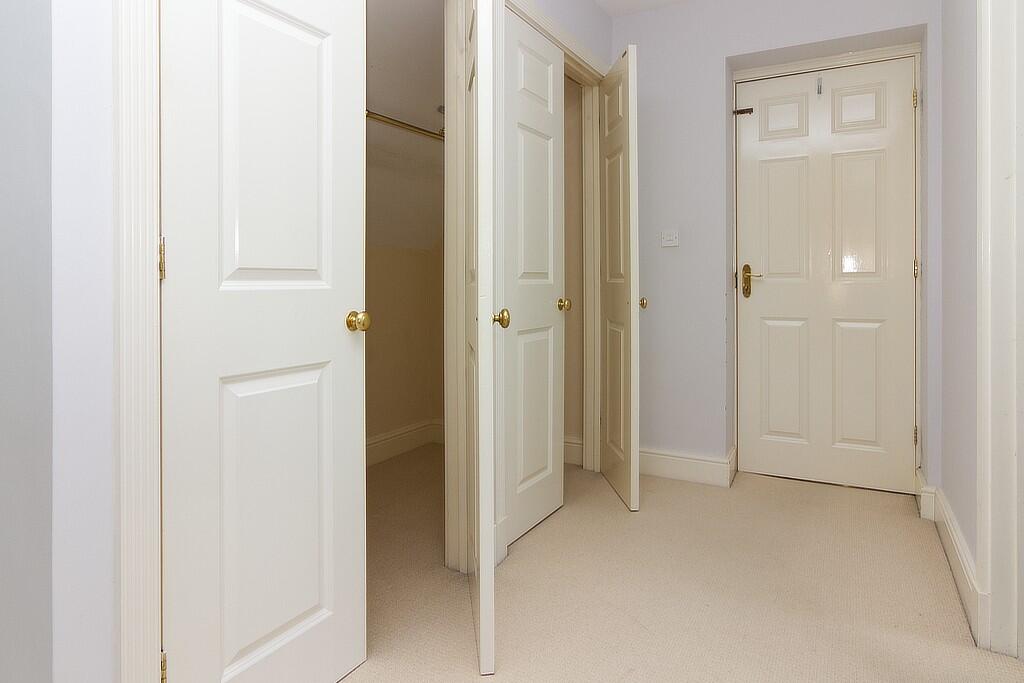 Dressing area